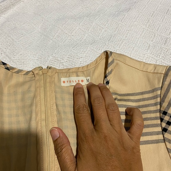 Dress - Picture 3 of 3